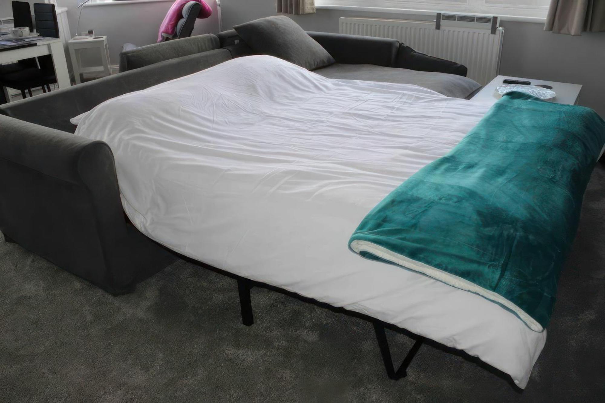 Lovely 2 Bed 2 Bath Flat With Free Parking Poole Exterior foto